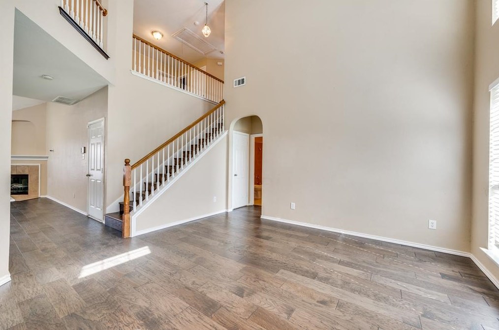 12584 Hawk Creek Dr, Frisco, TX 75033