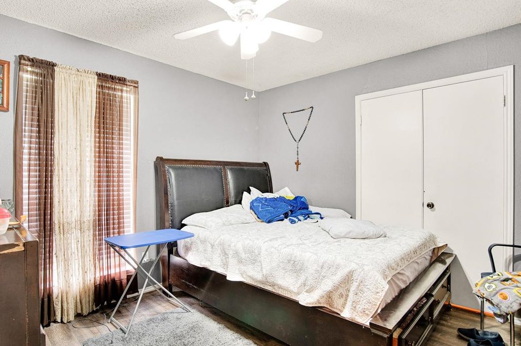 2618 San Saba St, Mesquite TX 75150-6055 exterior