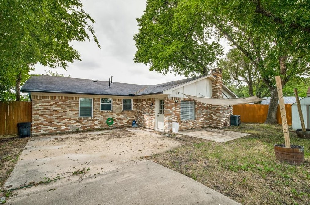 3805 Flamingo Way, Mesquite TX 75150-3306 exterior