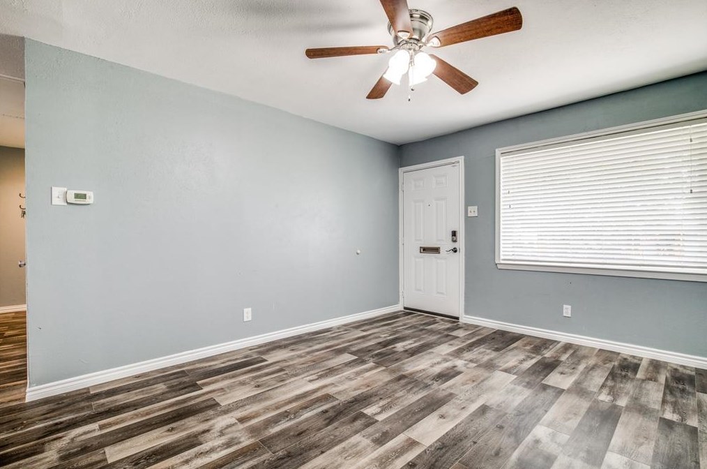 3805 Flamingo Way, Mesquite, TX 75150-3303