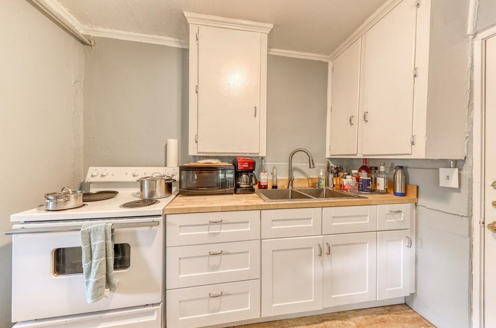 9213 Dodson Dr, Fort Worth TX  76108-2607 exterior