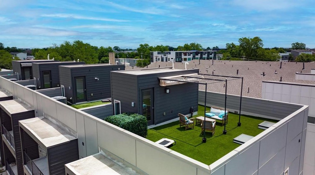 4504 Rusk Ave, Dallas TX  75204-3417 exterior