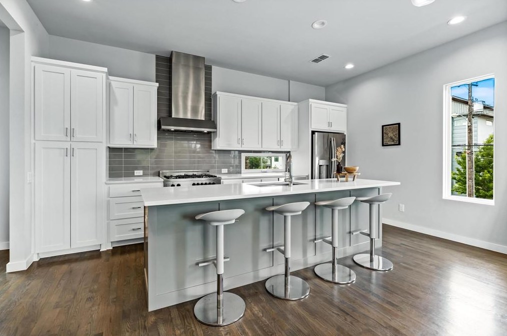 4504 Rusk Ave, Dallas TX  75204-3417 exterior