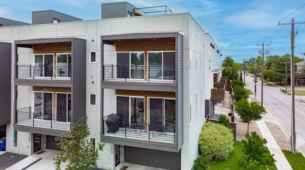 4504 Rusk Ave, Dallas TX  75204-3417 exterior