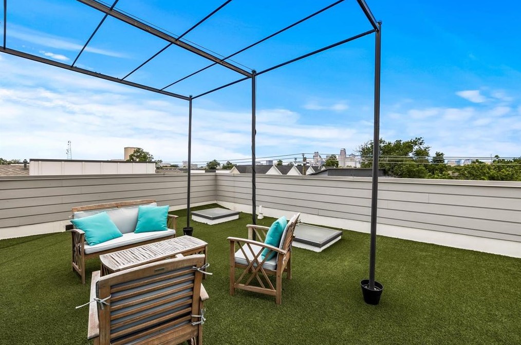 4504 Rusk Ave, Dallas TX  75204-3417 exterior