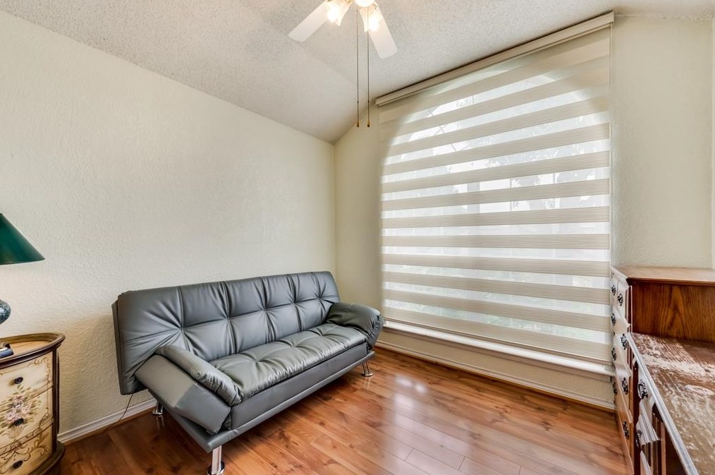 2529 Buck Dr, Mesquite TX 75181-1684 exterior