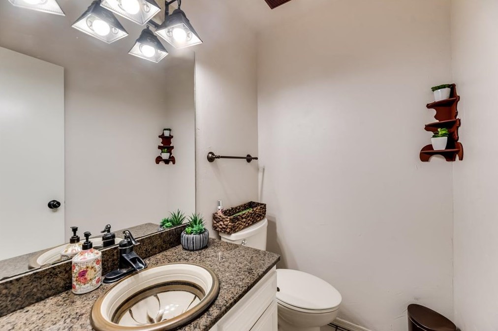 3012 Manchester Dr, Mesquite TX 75150-3554 exterior