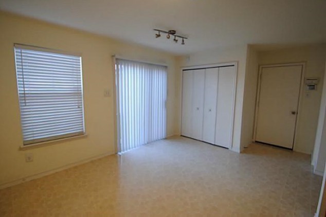 6909 Wind Row Dr, Mckinney TX  75070-8628 exterior