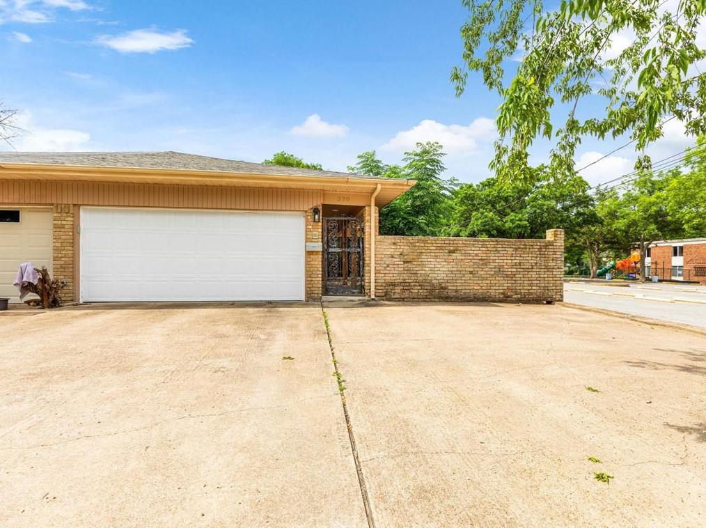 320 E Phillips St, Richardson, TX 75081