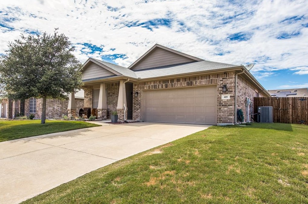 409 San Lucas Dr, Crowley, TX 76036-4362
