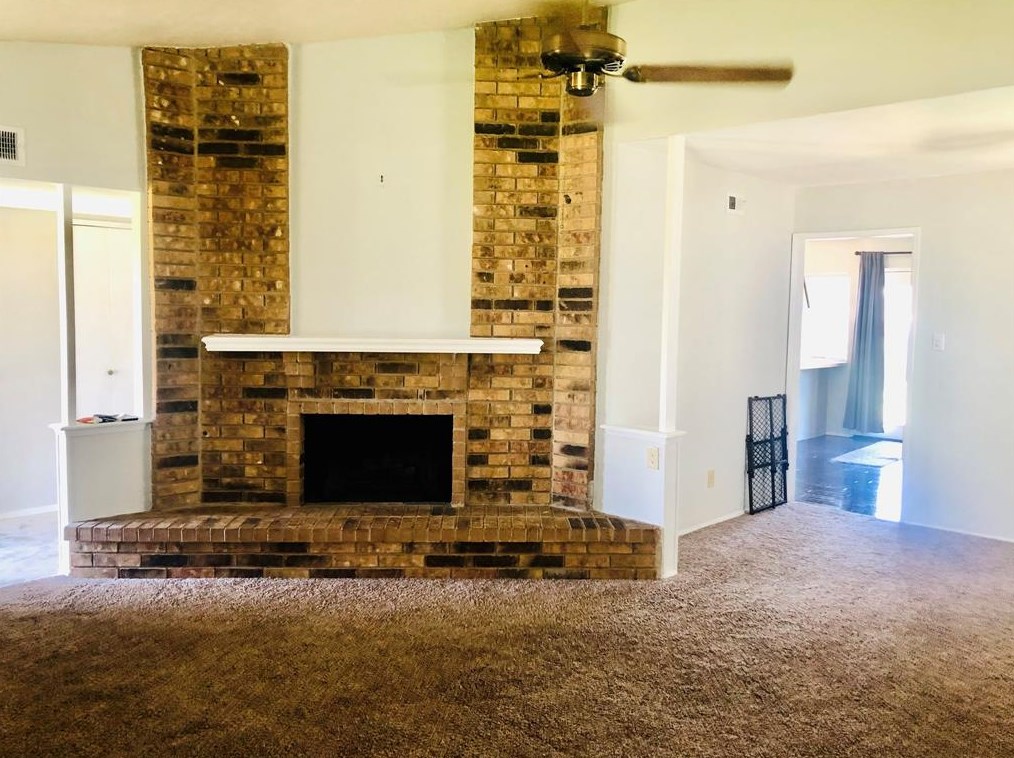 2113 Kings Rd, Carrollton, TX 75007