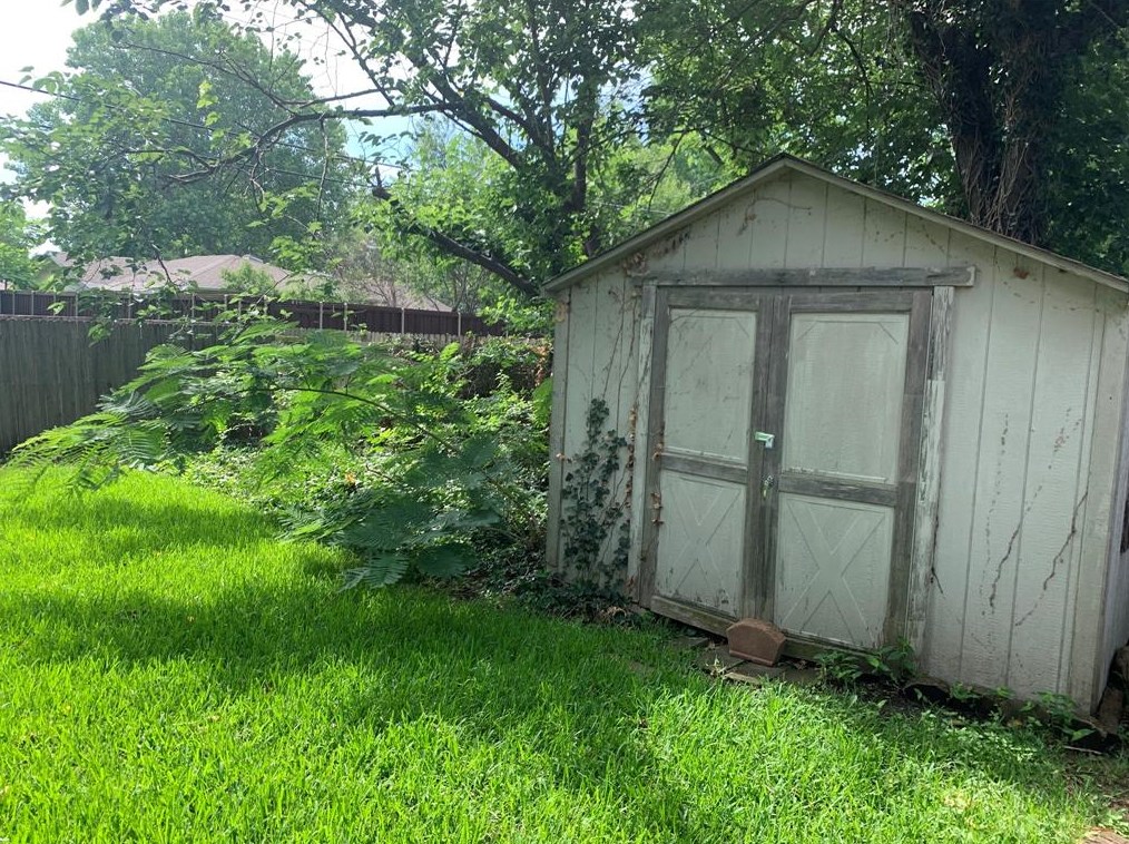 420 Birchwood Cir, Mesquite TX 75149-4749 exterior