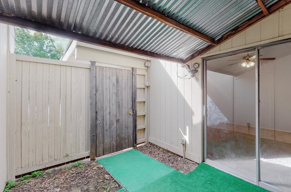 1825 Ridgeview St, Mesquite TX 75149-1514 exterior