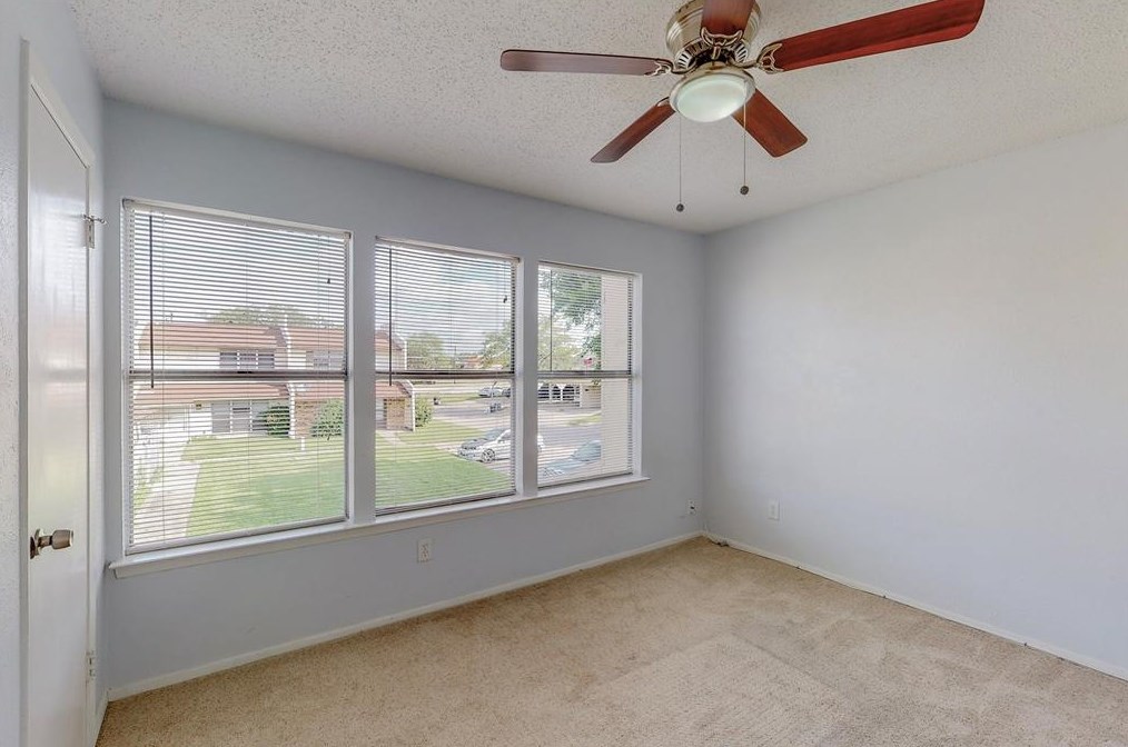 1825 Ridgeview St, Mesquite TX 75149-1514 exterior