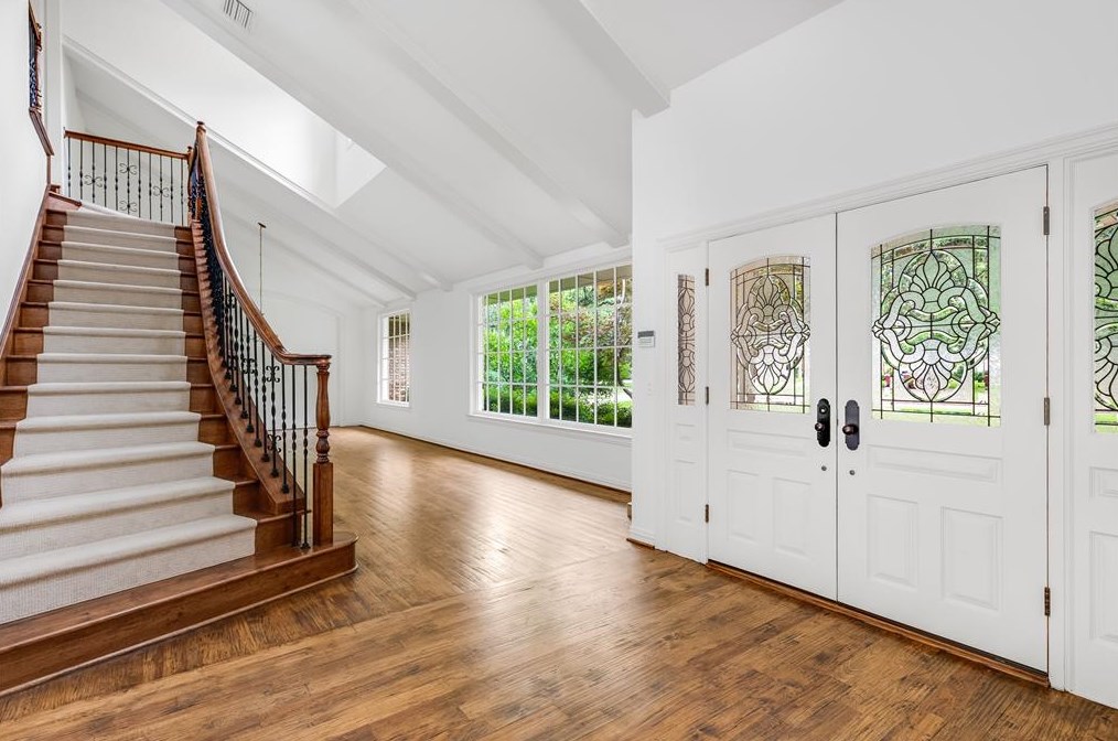 5228 Tanbark Rd, Dallas, TX 75229