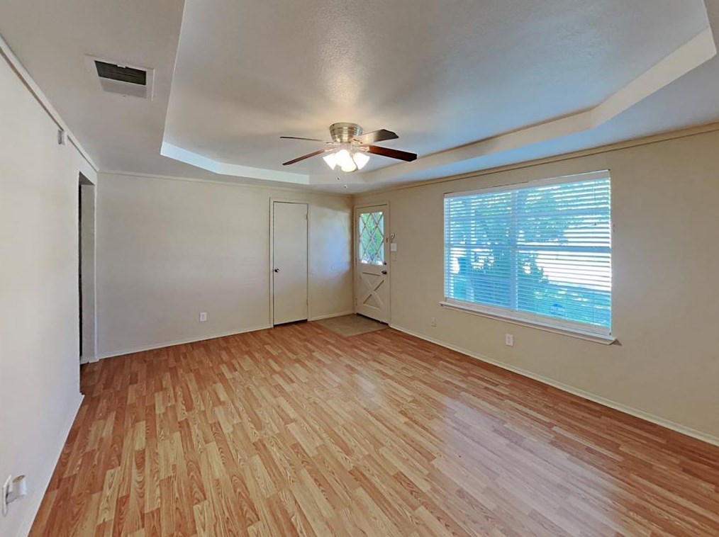 406 White Ave, Mckinney, TX 75069-2048