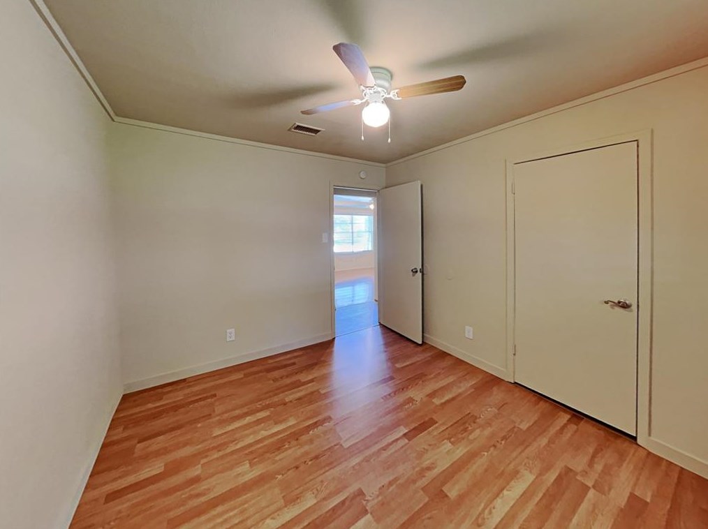 406 White Ave, Mckinney TX  75069-3470 exterior