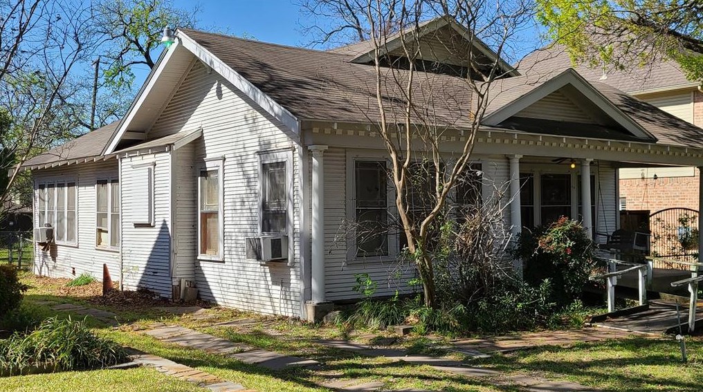 5550 Vickery Blvd, Dallas, TX 75206-6233