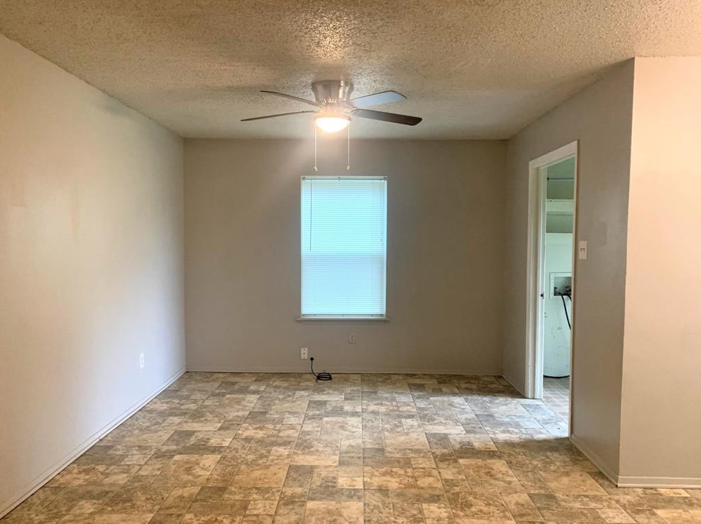 308 Ave E N, Springtown, TX 76082