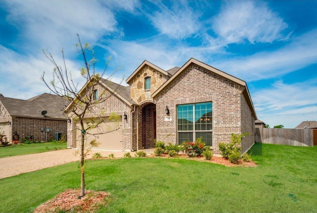 3203 Rocking Hills Trl, Forney, TX 75126-6956