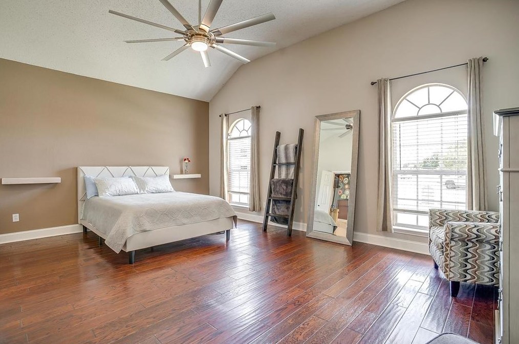 2105 San Simeon Dr, Mesquite TX 75181-4644 exterior