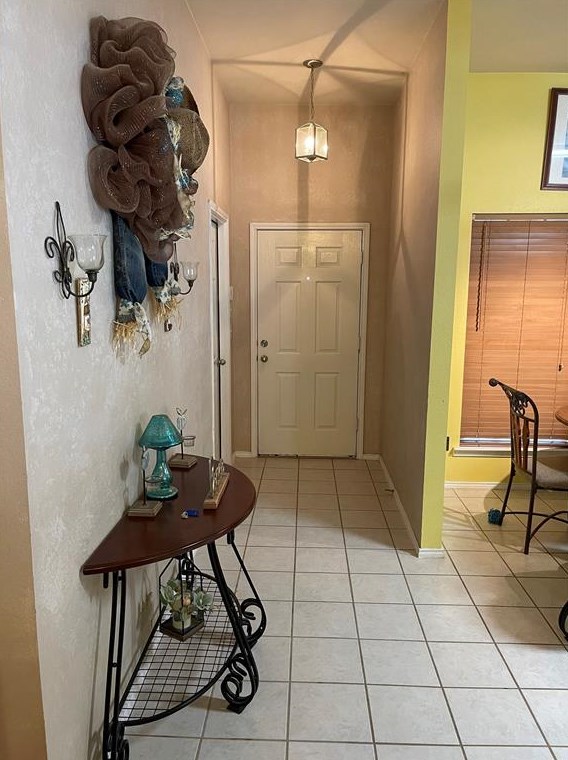 224 Creekview Dr, Anna, TX 75409-3577