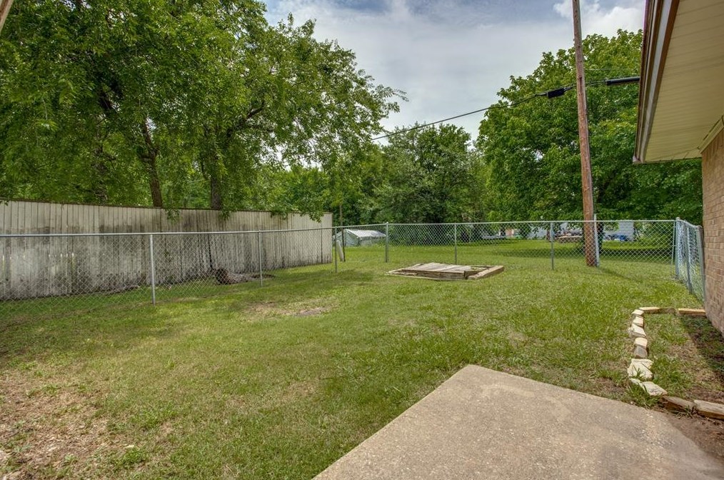 309 White Ave, Mckinney TX  75069-2045 exterior