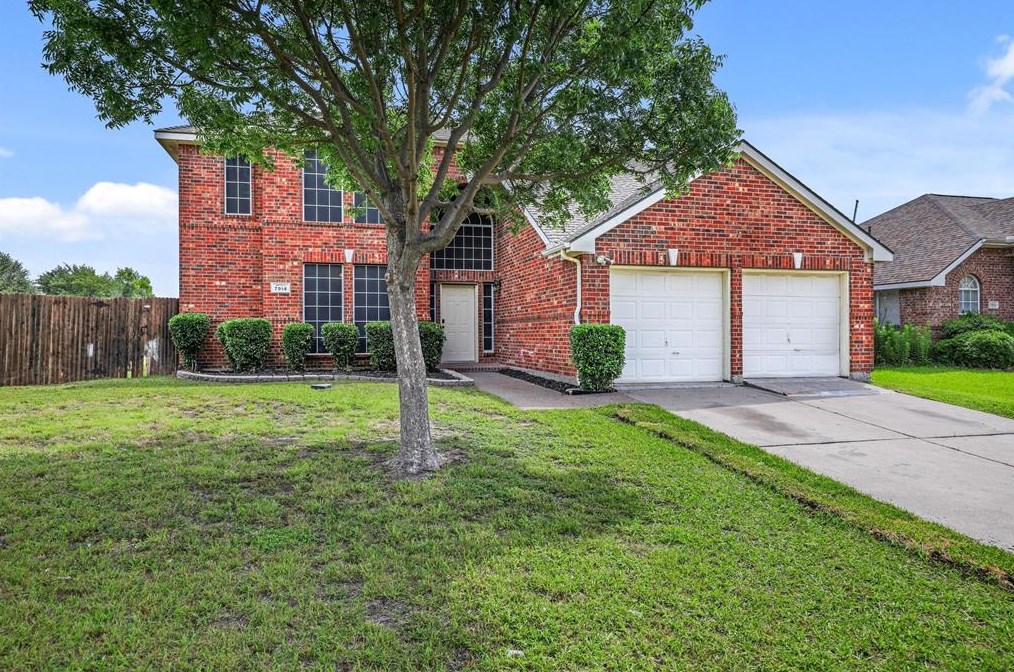 7914 Albany Dr, Rowlett, TX 75089-3988
