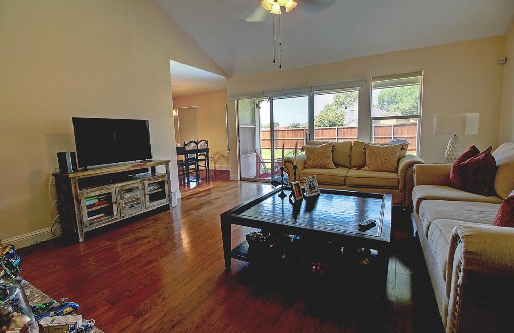 351 Edgewood Dr, Coppell, TX 75019-5806