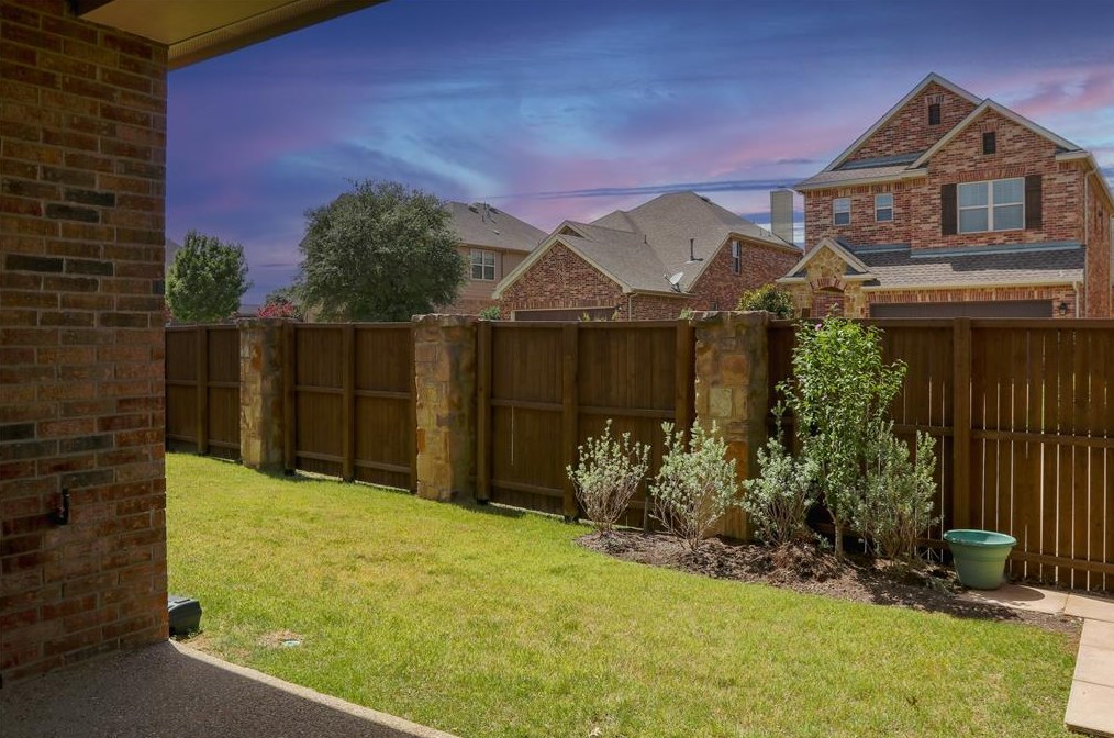 200 Sir Brine Dr, Frisco, TX 75056