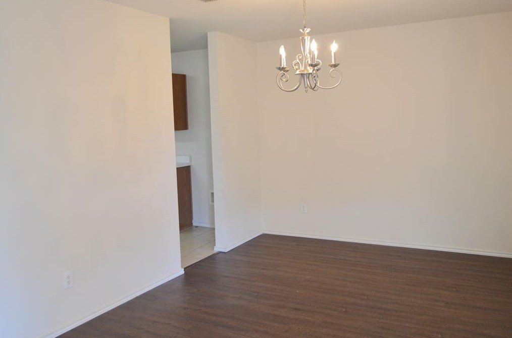 2906 Misty Way Dr, St Paul, TX 75098