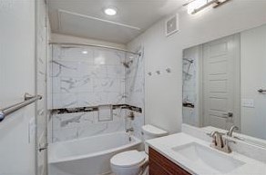 2712 Wingate St #208, Fort Worth, TX 76107