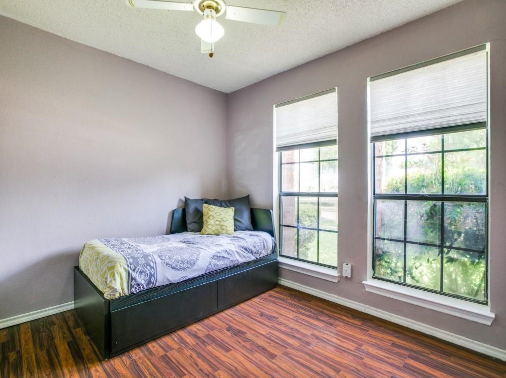 1615 Uvalde St, Mesquite TX 75150-2859 exterior