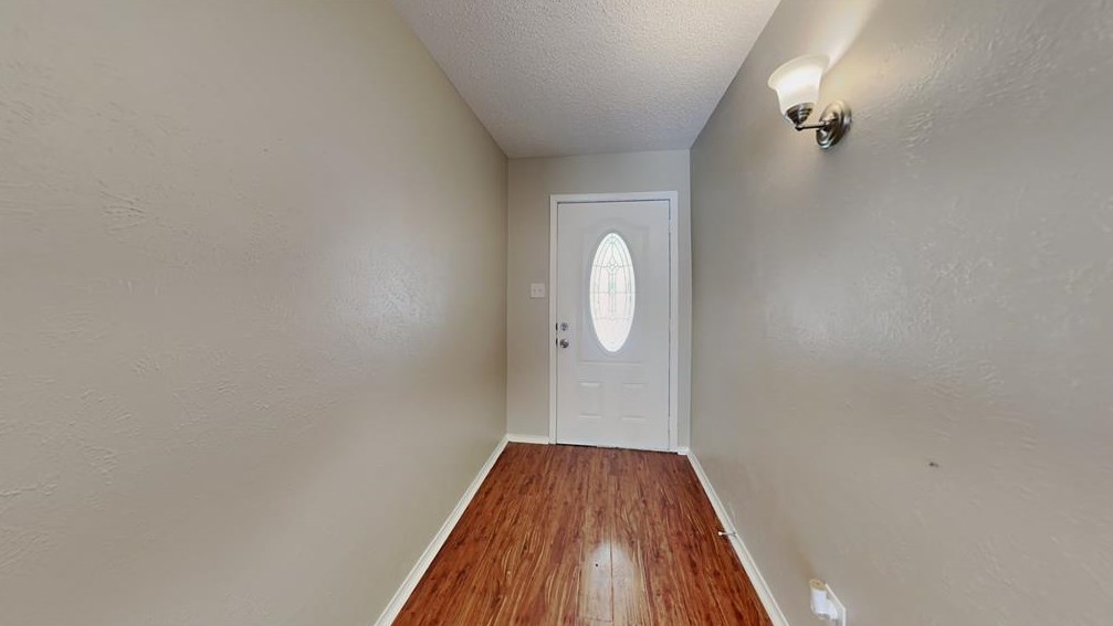 7306 Hedge Dr, Dallas, TX 75249-1535