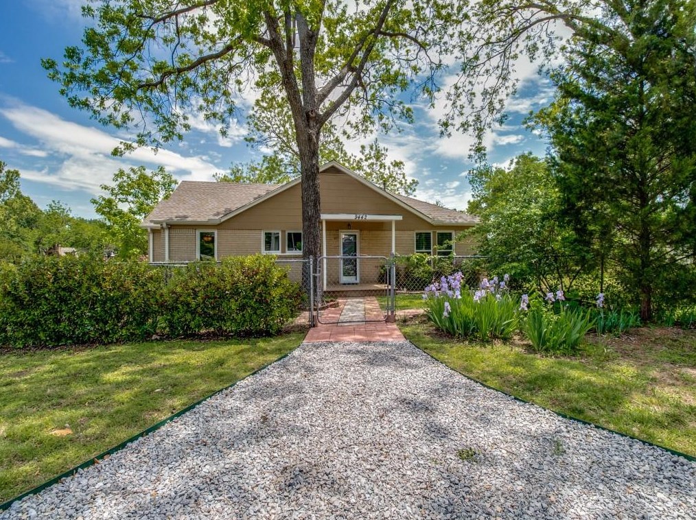 9442 Biscayne Blvd, Dallas, TX 75218