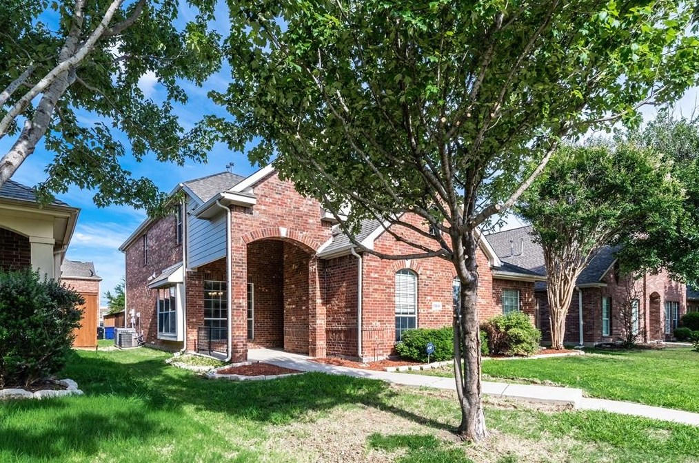 13598 Valley Mills Dr, Frisco, TX 75033