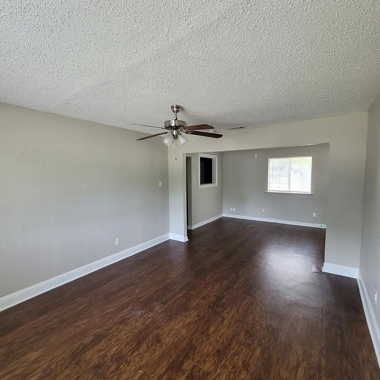 1452 Glasgow Rd, Fort Worth, TX 76134