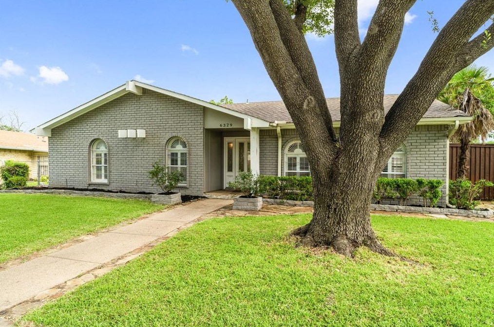 6329 Jim Miller Rd, Dallas, TX 75228-5429