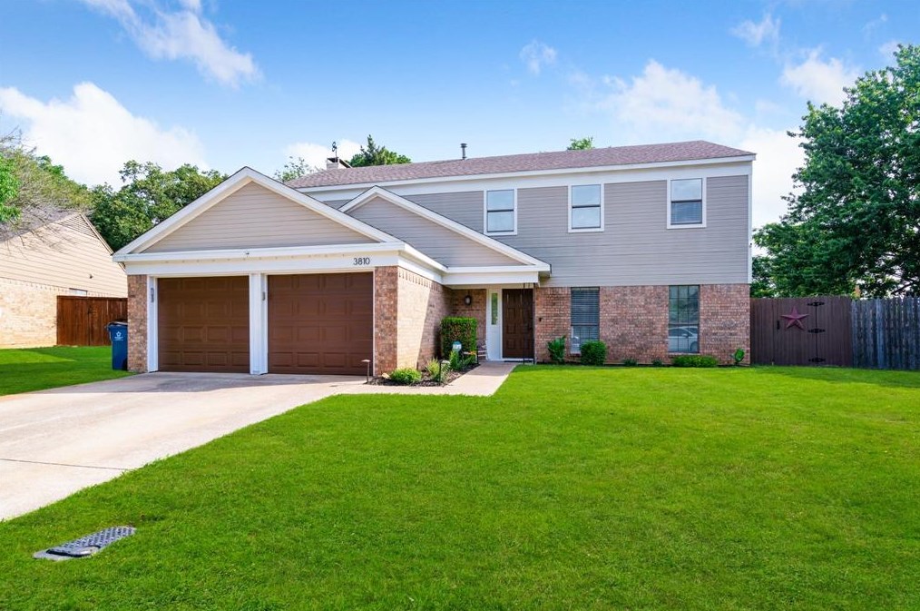 3810 Pine Ct, Lewisville, TX 75028