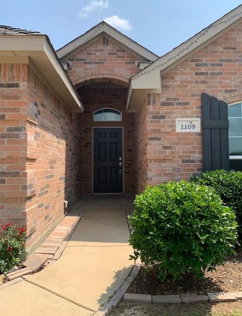 1109 Golden Meadow Tr, Fort Worth, TX 76134