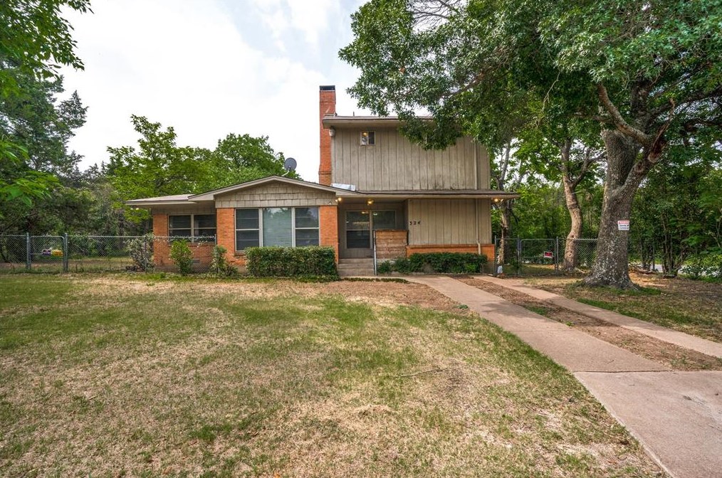324 Haswell St, Cedar Hill, TX 75104