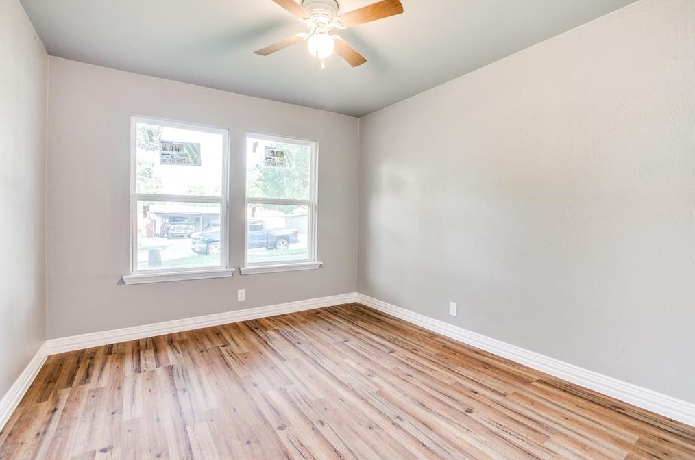 211 Fielding Dr, Mesquite TX 75149-3612 exterior