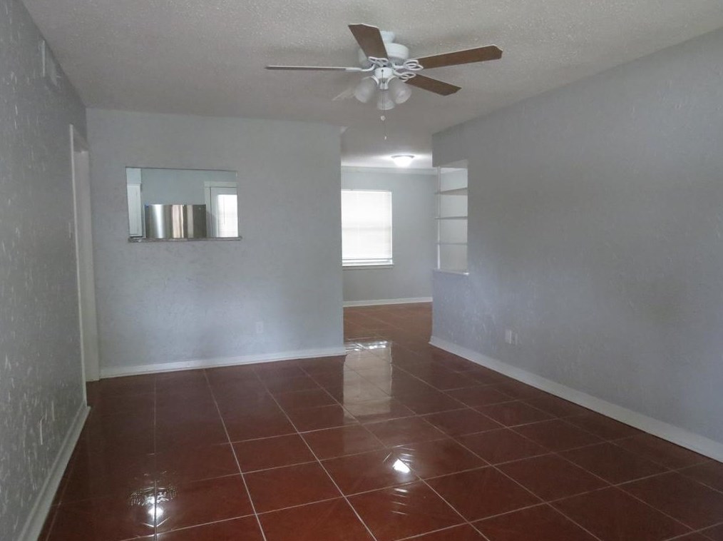 1742 Virginia St, Grand Prairie, TX 75051