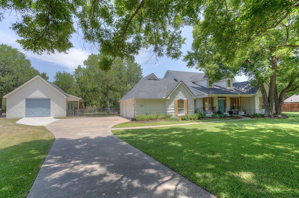 115 Branch Hollow Ln, Aledo, TX 76008-6901