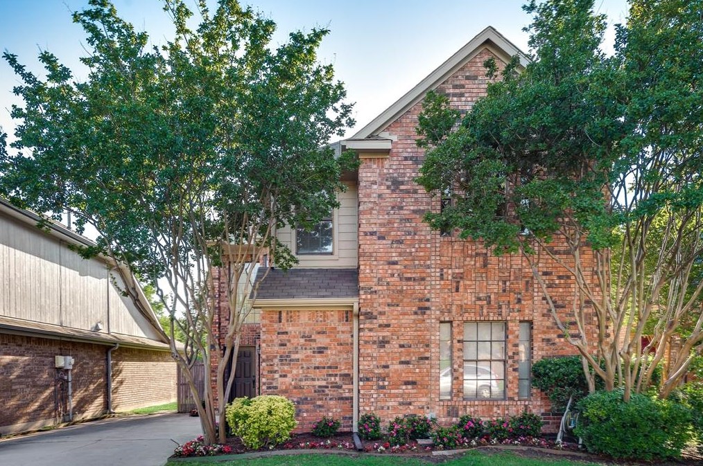 265 Alex Dr, Coppell TX  75019-2939 exterior