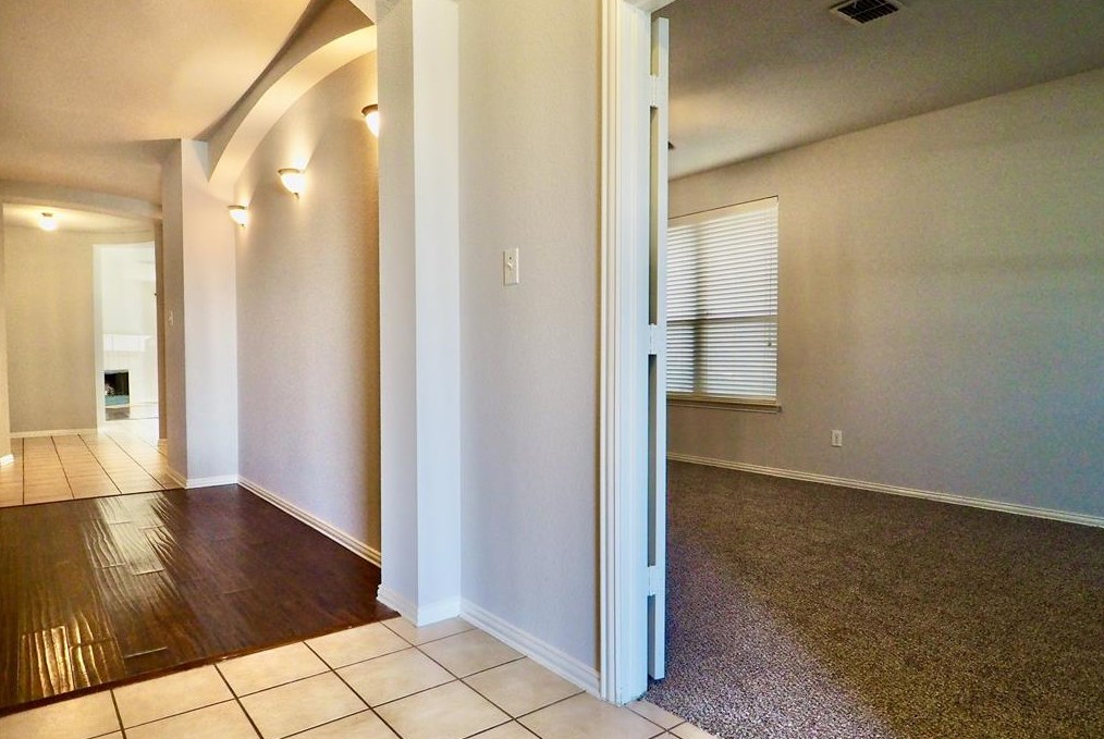 3905 Neveda Ct, Mckinney TX  75070-2646 exterior