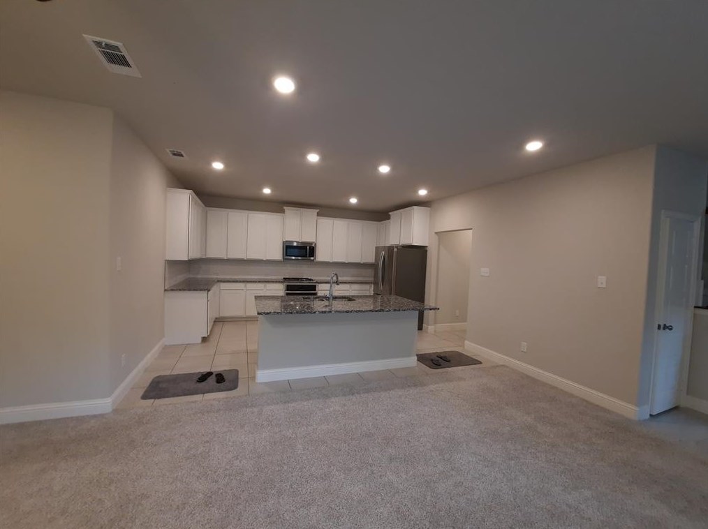 2803 18th Street W, Irving, TX 75060