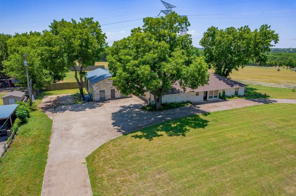 480 Polly Rd, Mesquite, TX 75182-9421