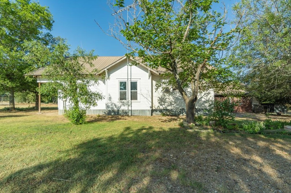 775 Hcr 2233, Tours, TX 76691-2708