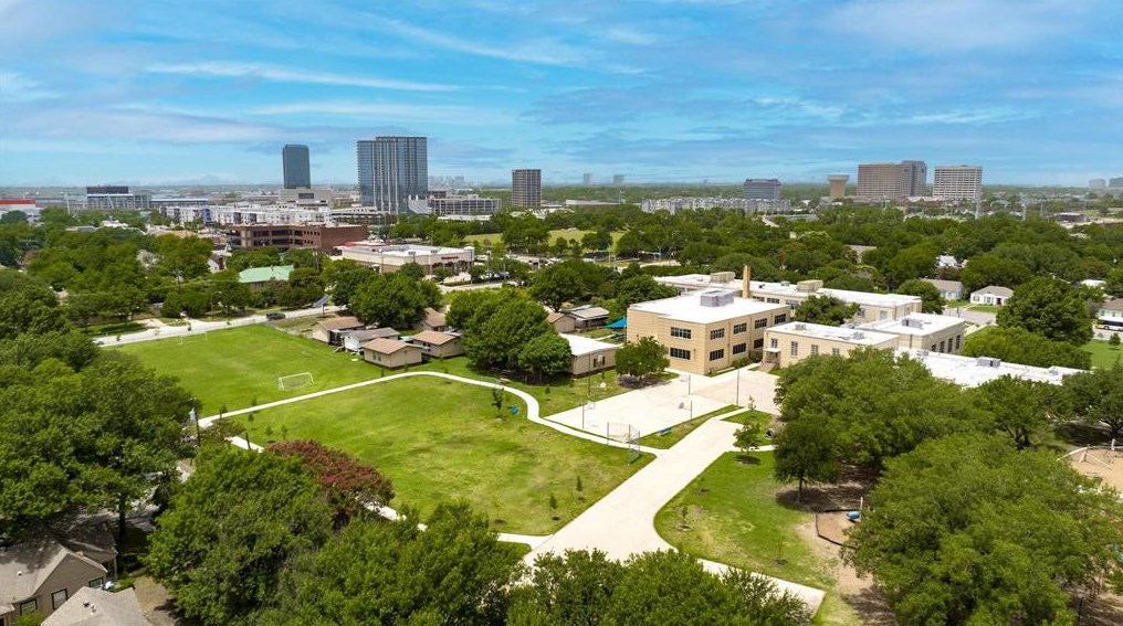 5908 Ellsworth Ave, Dallas TX 75214-2617 exterior